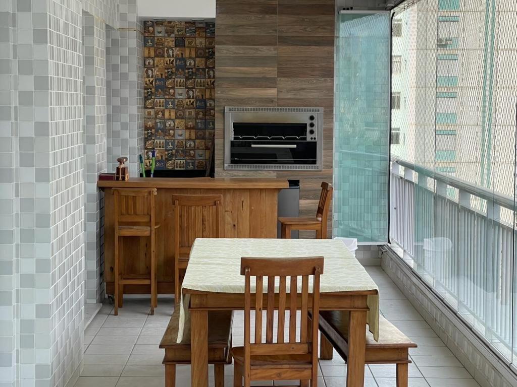 Lindo Apartamento A 50 Metros Da Praia 瓜鲁雅 外观 照片