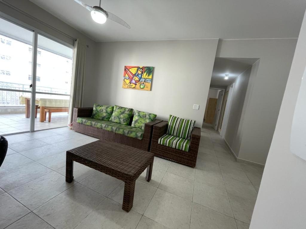 Lindo Apartamento A 50 Metros Da Praia 瓜鲁雅 外观 照片